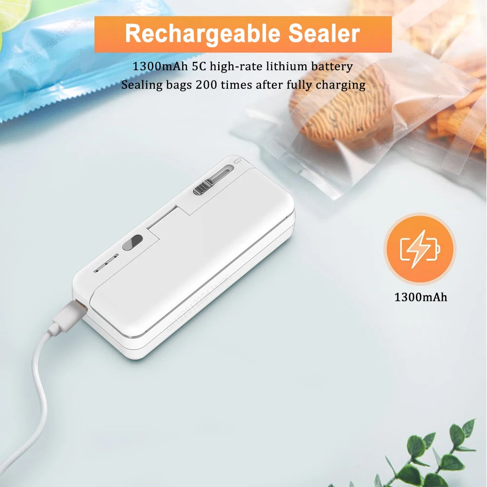 Mini Plastic Bag Sealer Heat Bag Sealing Machine Food Packaging Plastic Bags Sealer Clip Bag Handheld Rechargeable Heat Sealer